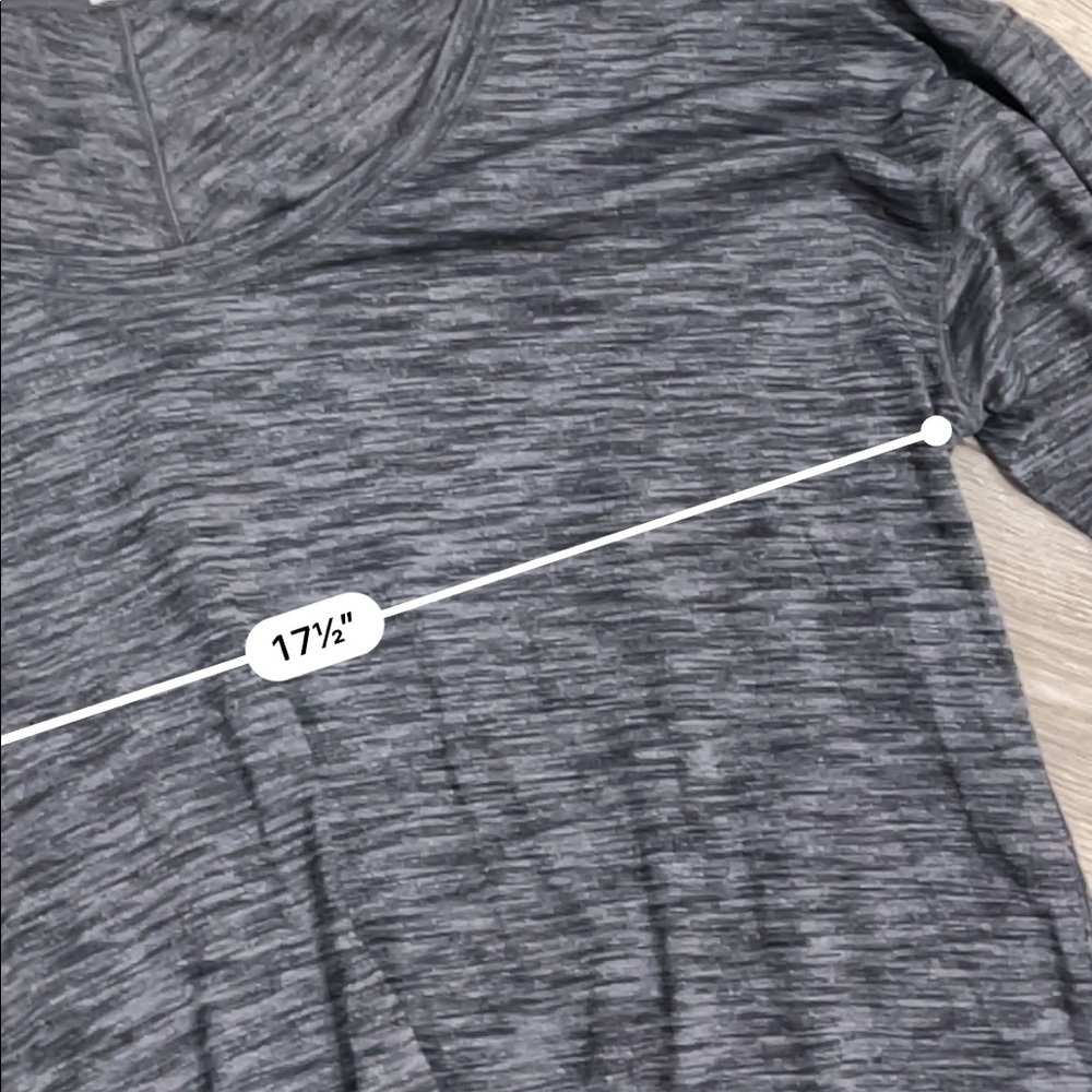 Lululemon grey space dye long sleeve tee - Picture 2 of 4